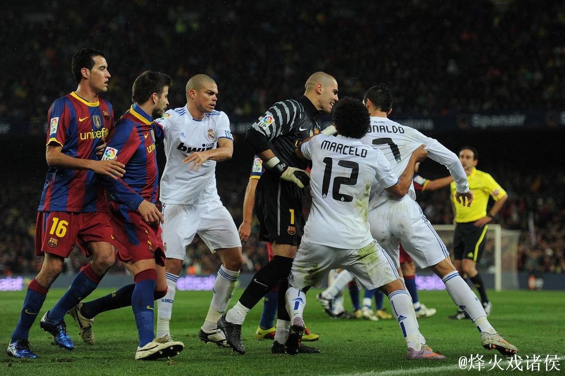 大罗评选最佳11人阵容：梅罗+马拉多纳贝利